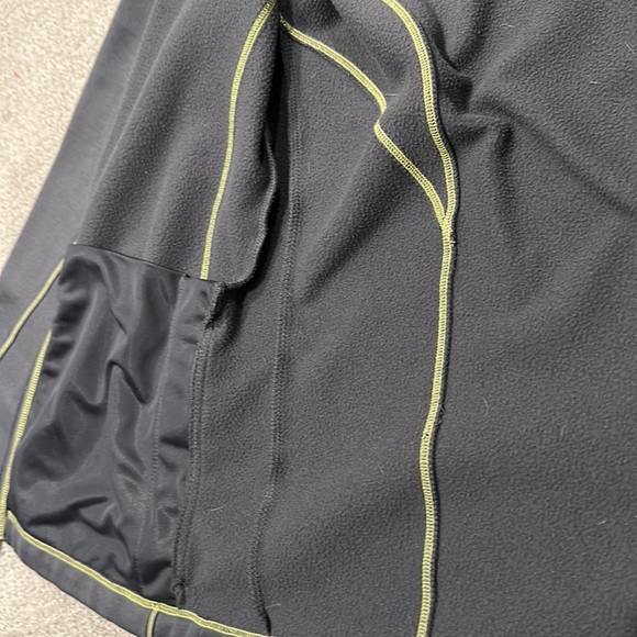 Jacket - Picture 5 of 6